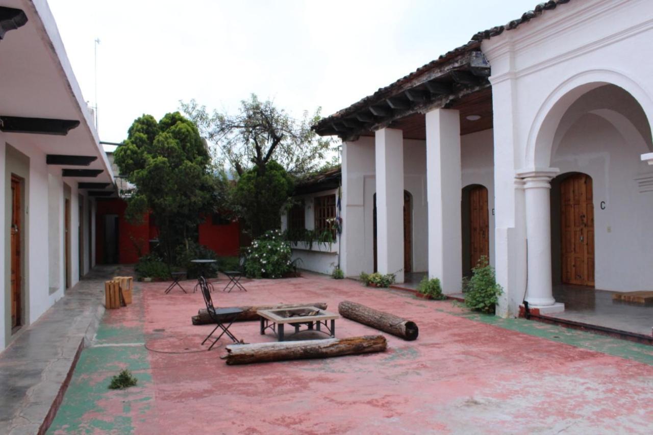 Fandango Hostel San Cristóbal de Las Casas Buitenkant foto